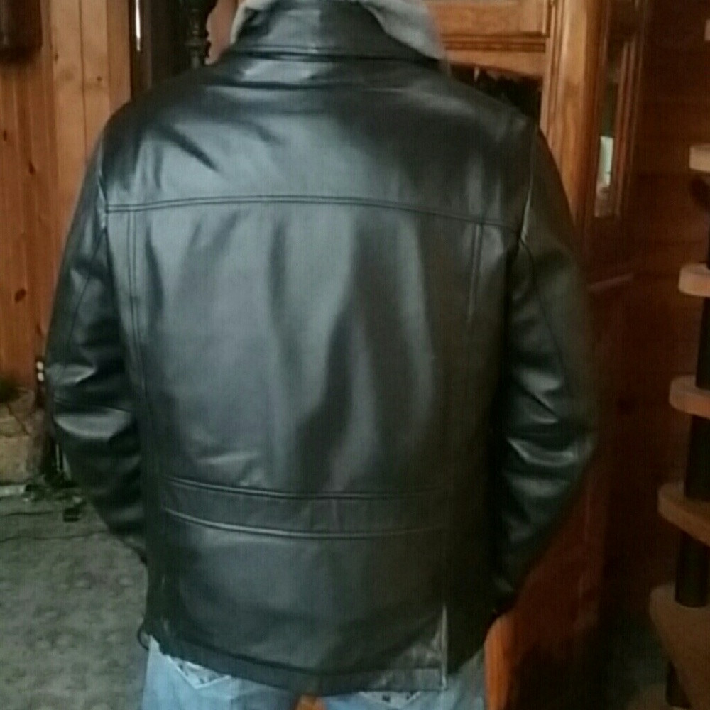 Genuine Leather Mens Jacket - Picture 2 of 8